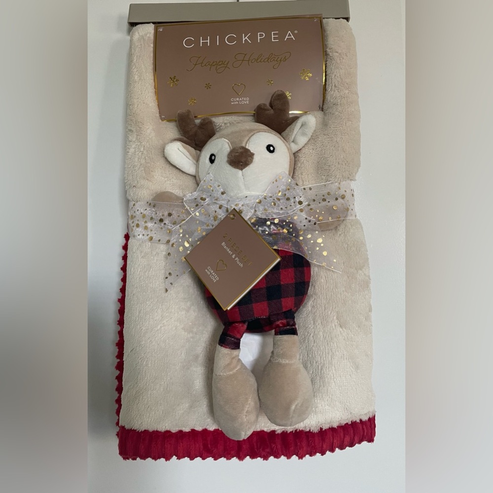 Chick Pea Baby Blanket Christmas W Reindeer Plush 2 Pc Set 30x36 NEW Great Gift